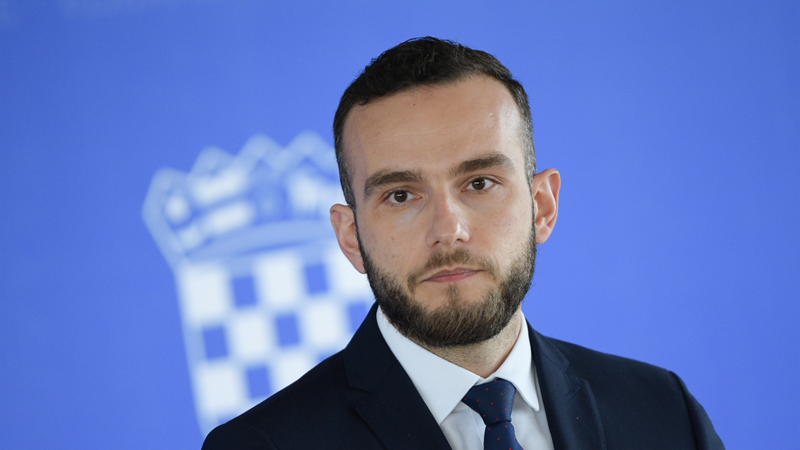 Aladrović: Trebamo dogovoriti što je prihvatljivo i državi i umirovljenicima 